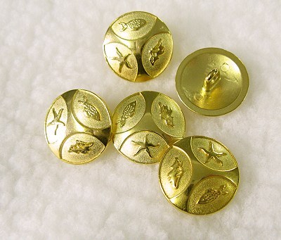 silber-gold mit schönem Muster 22,5 mm durchbrochen Metallknöpfe 5 Stück