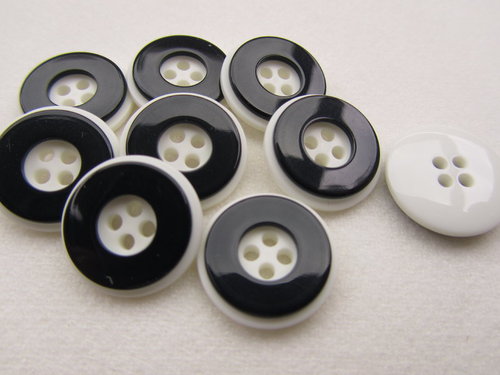 K5010 Knopf schwarz-weiß 15 mm